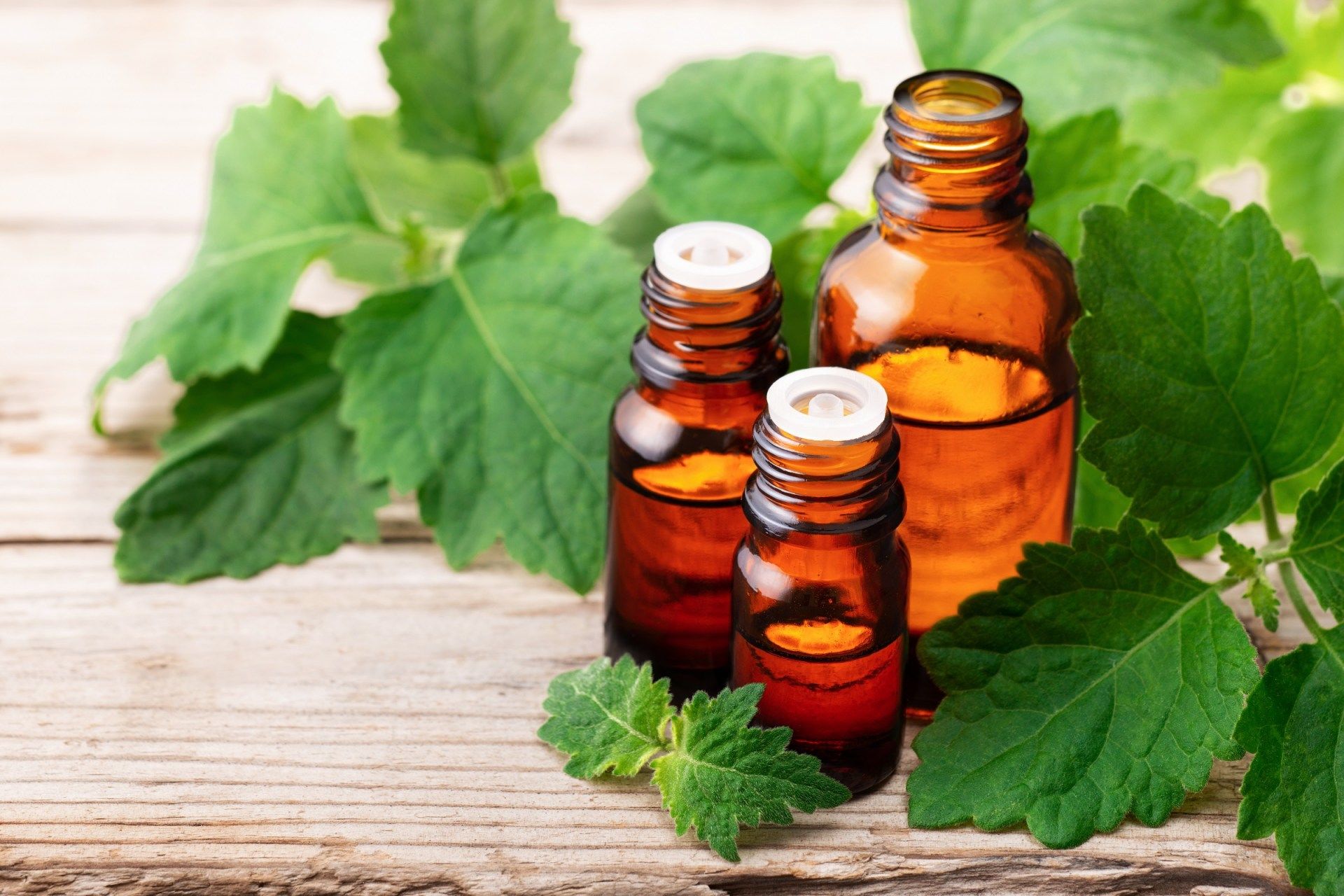 Top 7 Essential Oils for Skin Tightening (Anti-Aging)